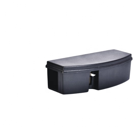 Eine wirksame Plastikrattenbox zur Bekämpfung von Nagetierinfestationen auf dem Regal 1